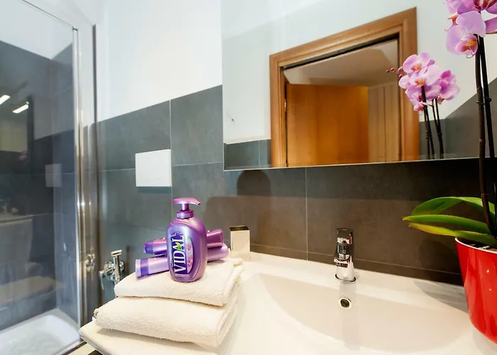 Vatican Meadows Roma