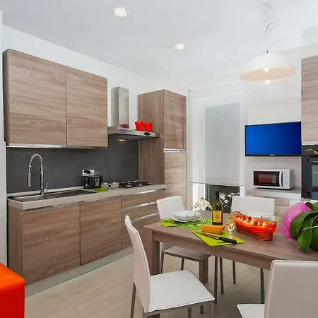 Vatican Meadows * Roma